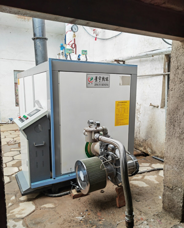 食品厂用1.5吨燃气蒸汽发生器现场